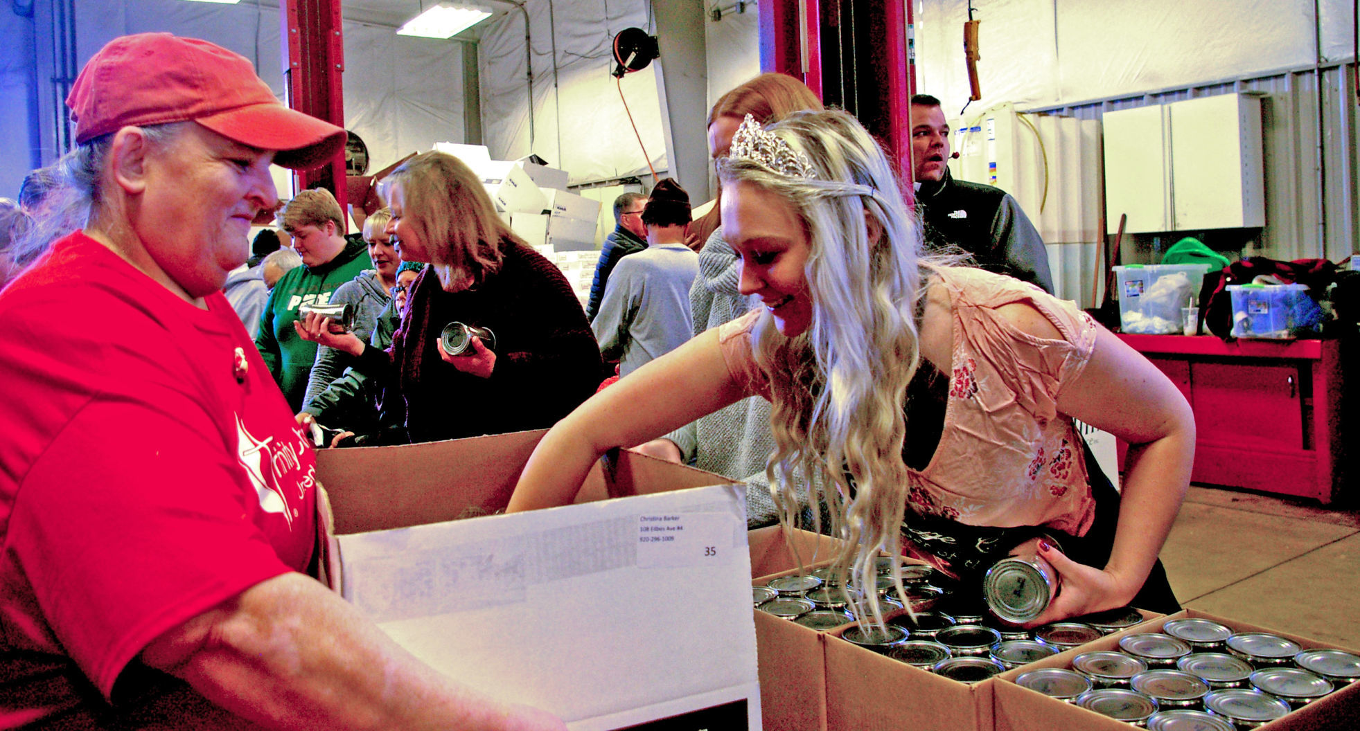 Beaver Dam Elks spread Christmas cheer throughout Dodge County (copy)